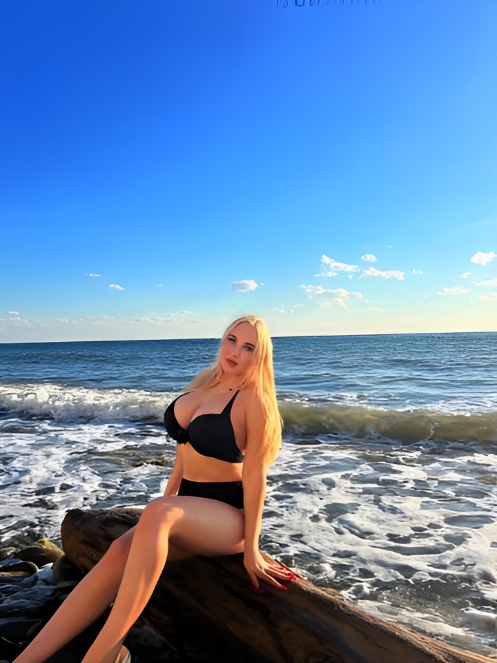 Арнелла привлекательная девушка из Апатитов цена от 2500 руб