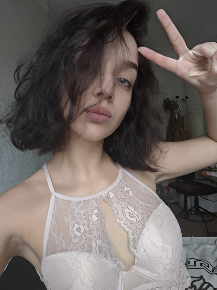 Вероника привлекательная девушка из Апатитов цена от 10000 руб