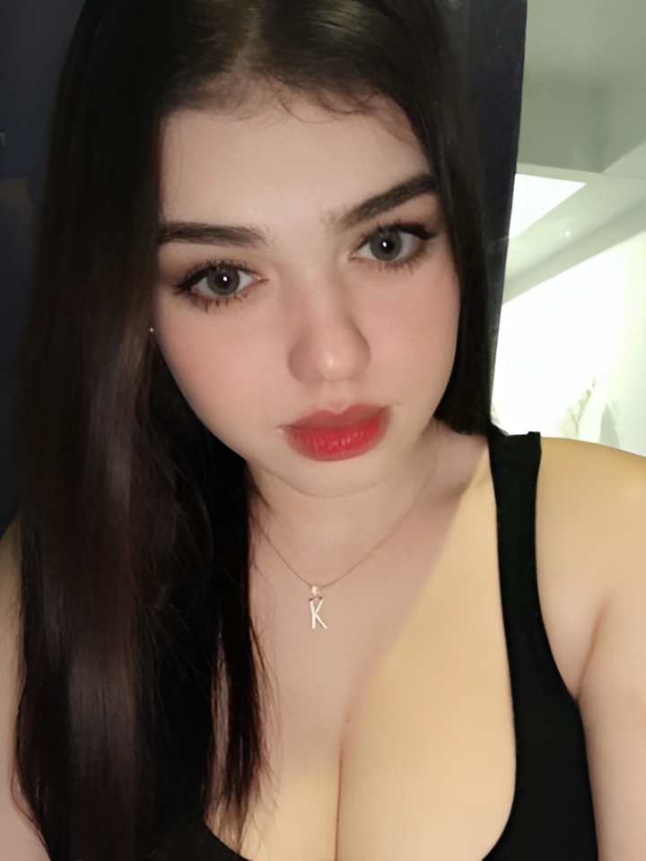 Злата привлекательная девушка из Апатитов цена от 10000 руб