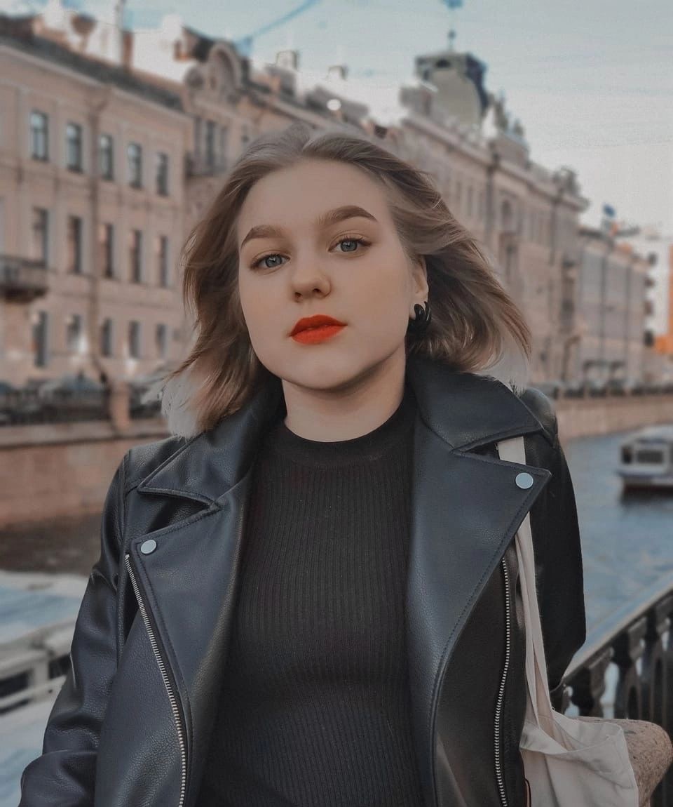 Катька привлекательная девушка из Апатитов цена от 3000 руб